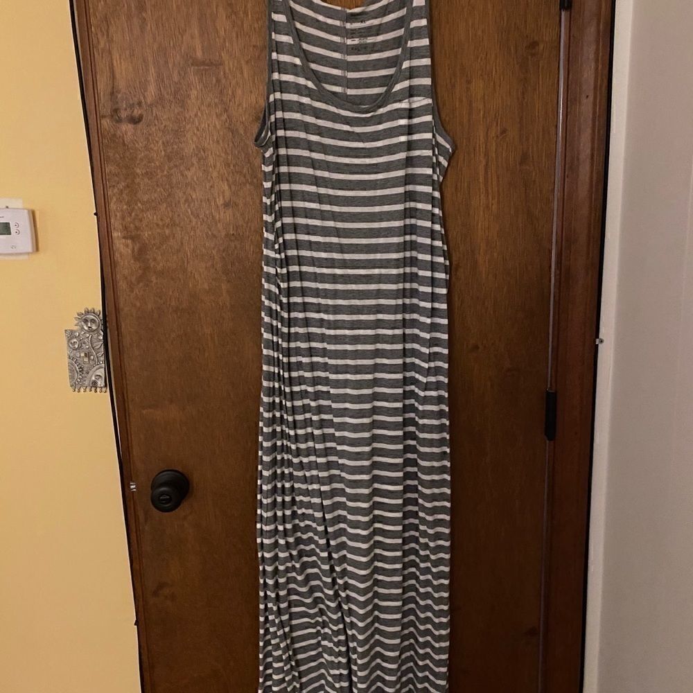 Gap Maternity maxi dress xl